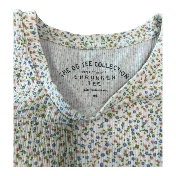 The OG Tee Collection Aeropostale Shrunken Tee Girls Floral Size XS - Picture 2 of 3